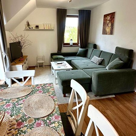 Apartman Kamzik Teo ドノヴァリ エクステリア 写真